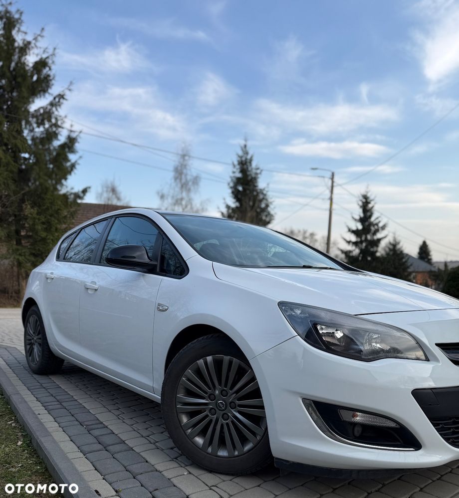 Opel Astra 1.7 CDTI ecoFLEX - 2
