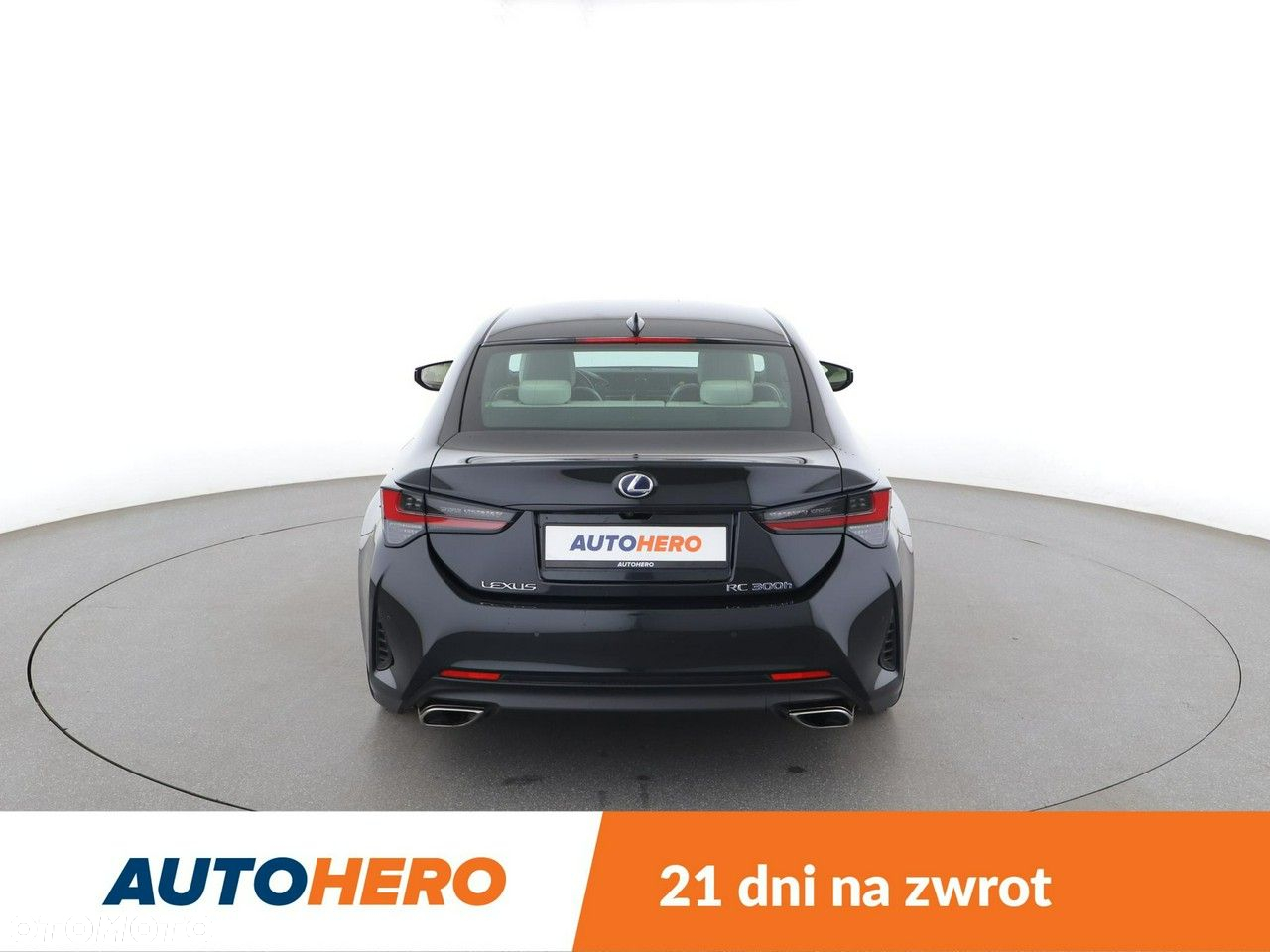 Lexus RC 300h F Sport - 6