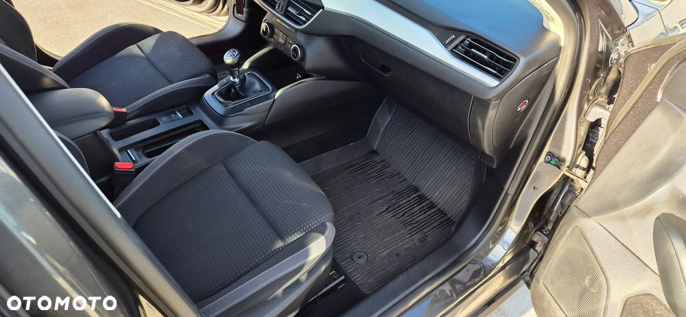 Ford Focus 1.5 EcoBlue Trend - 17