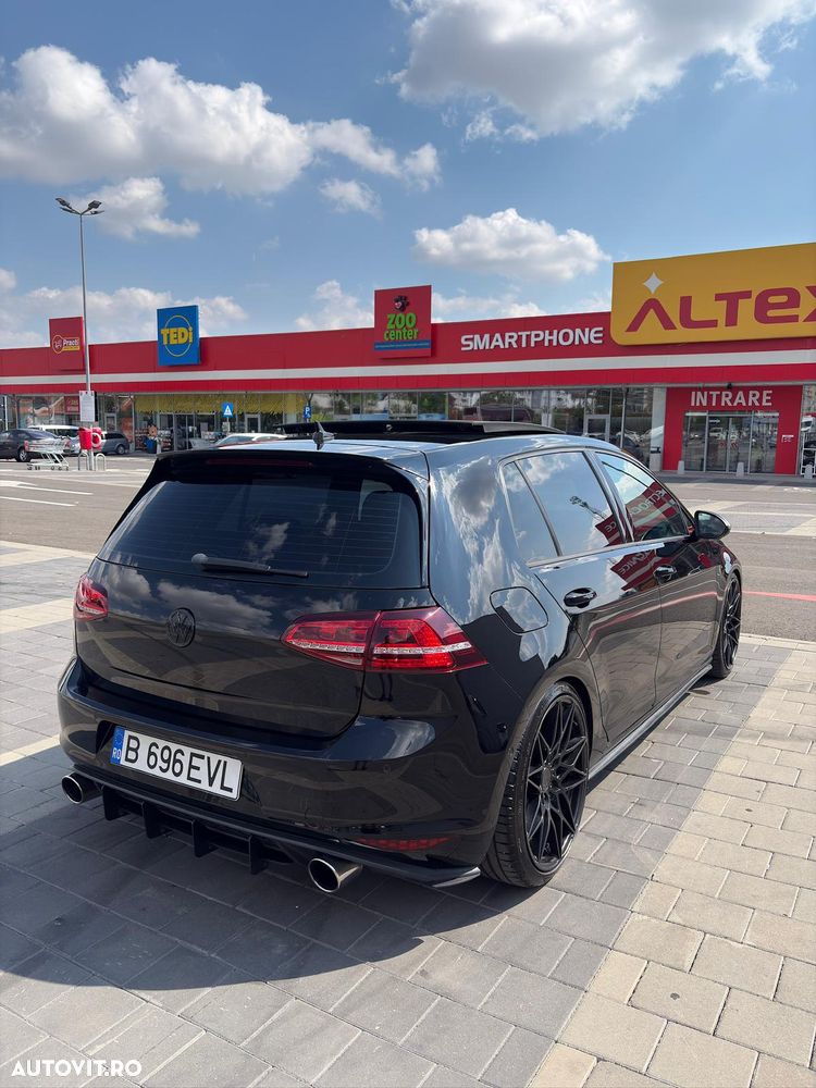 Volkswagen Golf GTI Performance BlueMotion Technology DSG - 4