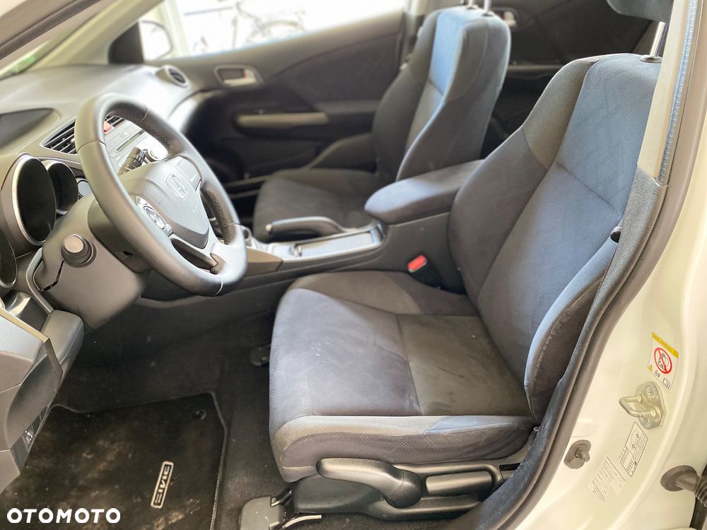 Honda Civic 1.4 Comfort - 9