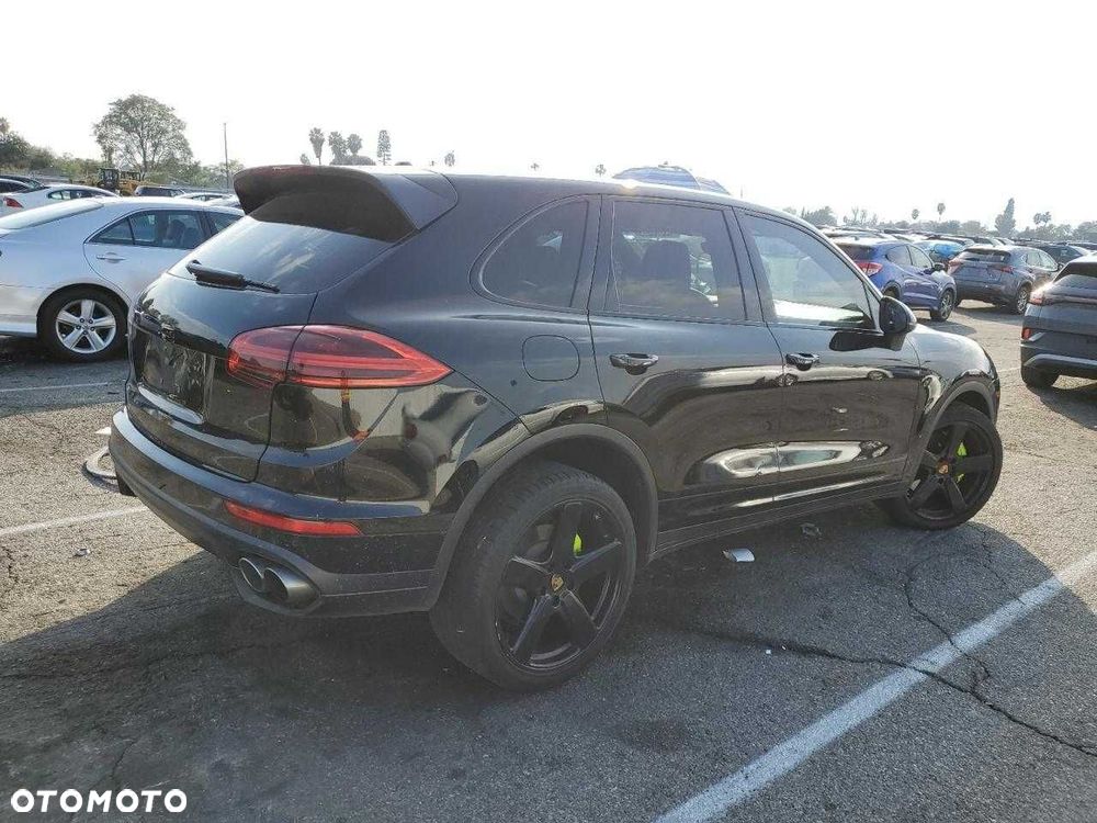 Porsche Cayenne S E-Hybrid 2016 AWD, model USA - 4