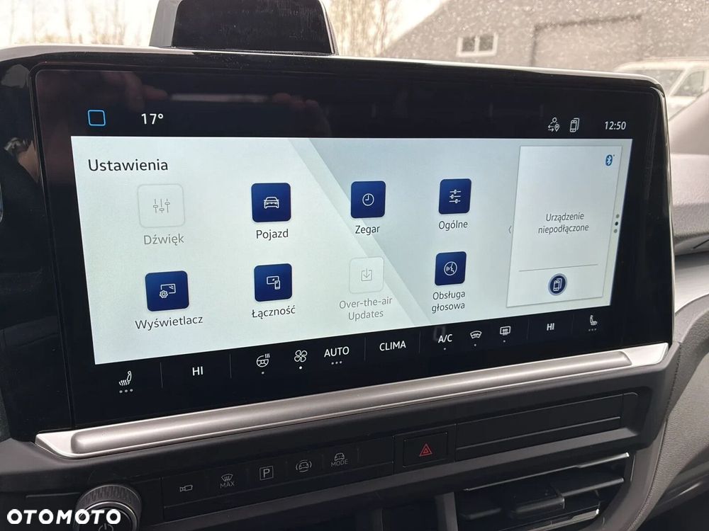 Volkswagen Caravelle - 26