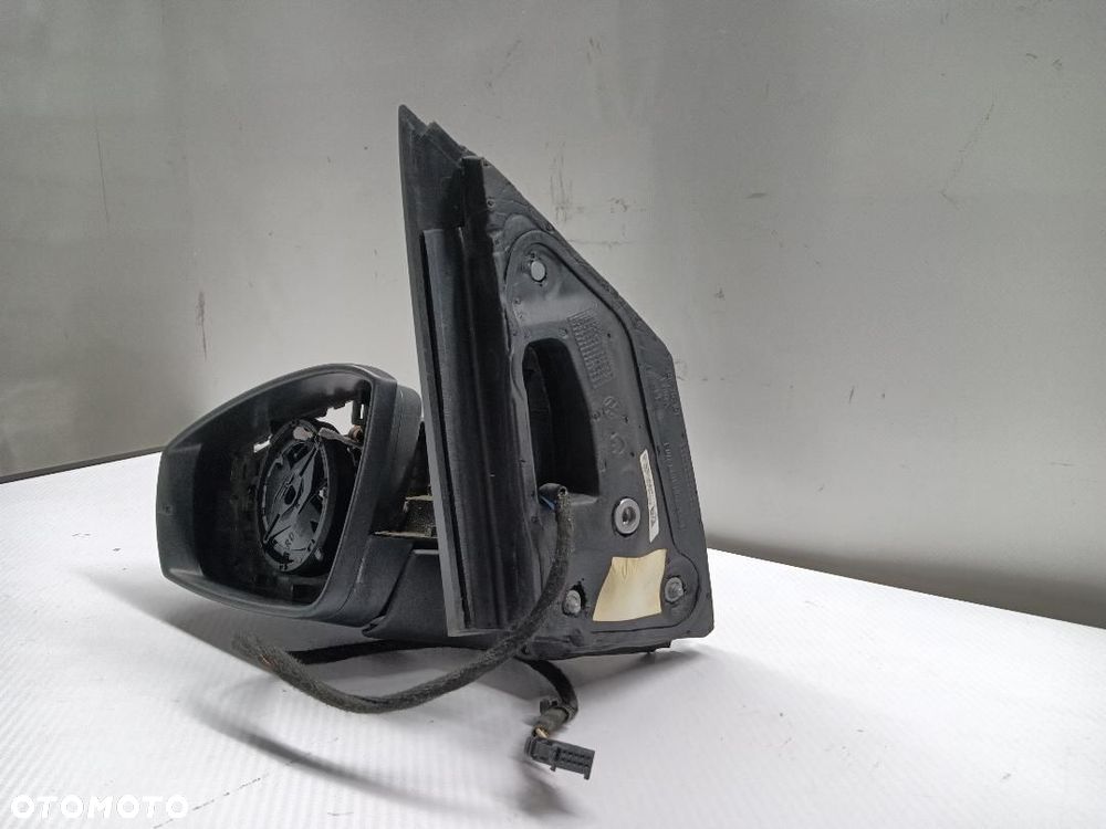 LUSTERKO LEWE 6 PIN VW POLO V 6R 6R1857501 - 3