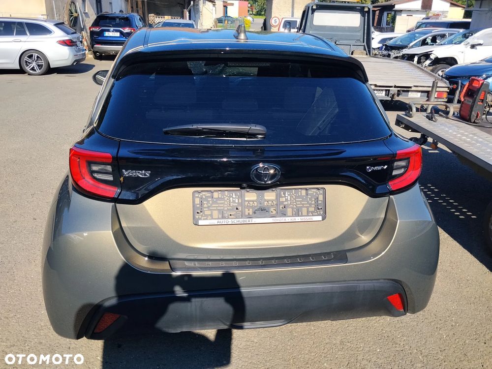 Toyota Yaris - 9