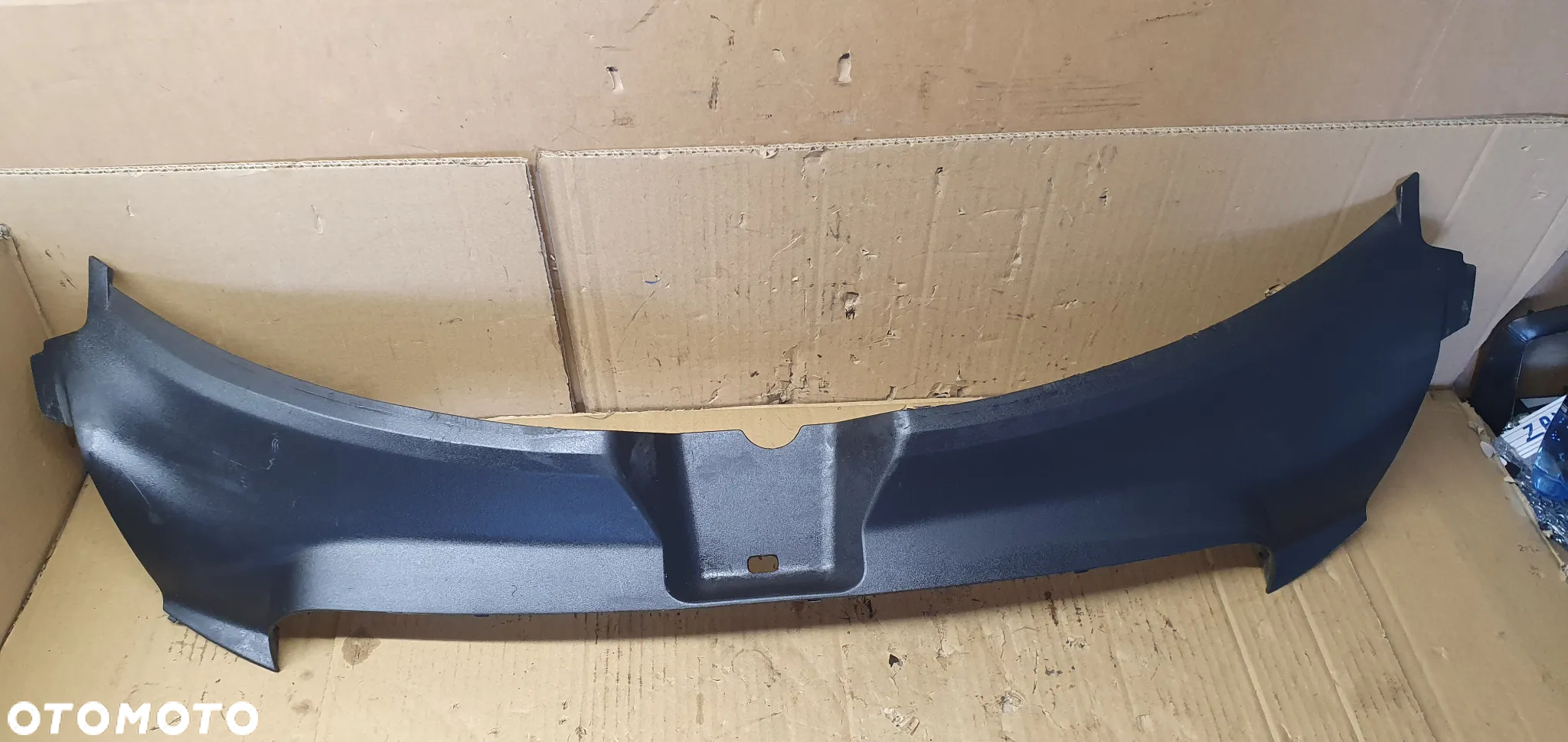 Osłona pasa przedniego górna Audi A6 C6 4F0807081 - 6