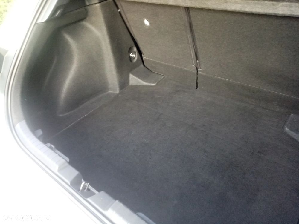 Toyota Corolla 1.8 Hybrid Style - 8