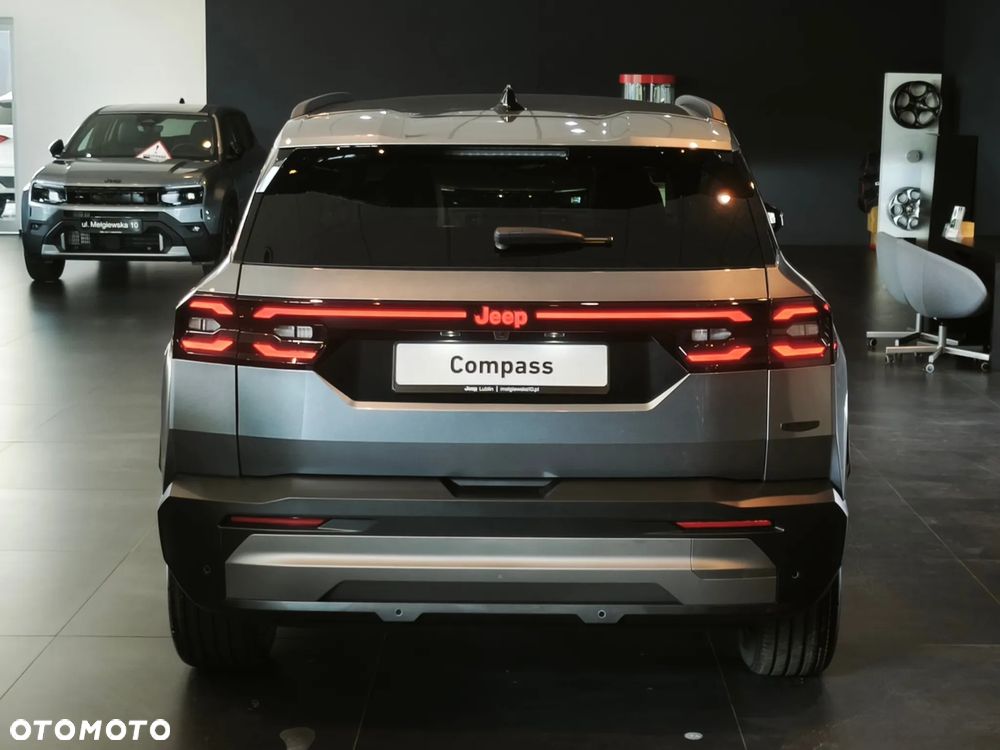 Jeep Compass 1.2 T3 mHEV Summit FWD DCT - 6