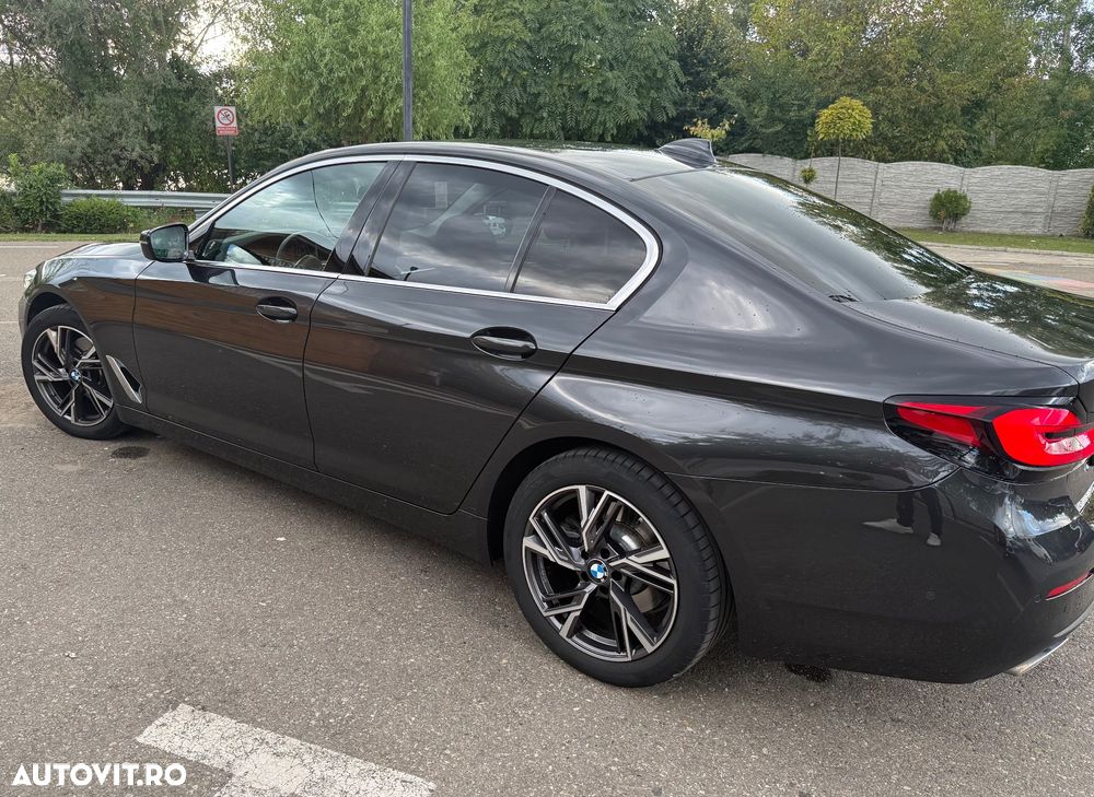 BMW Seria 5 520d AT MHEV - 3