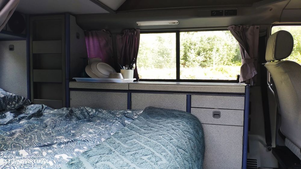 VW Transporter 2.4 D Calif. Coach - 11