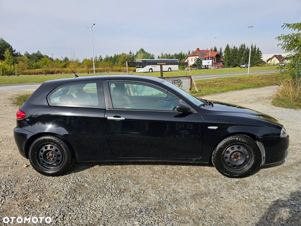 Alfa Romeo 147 - 7