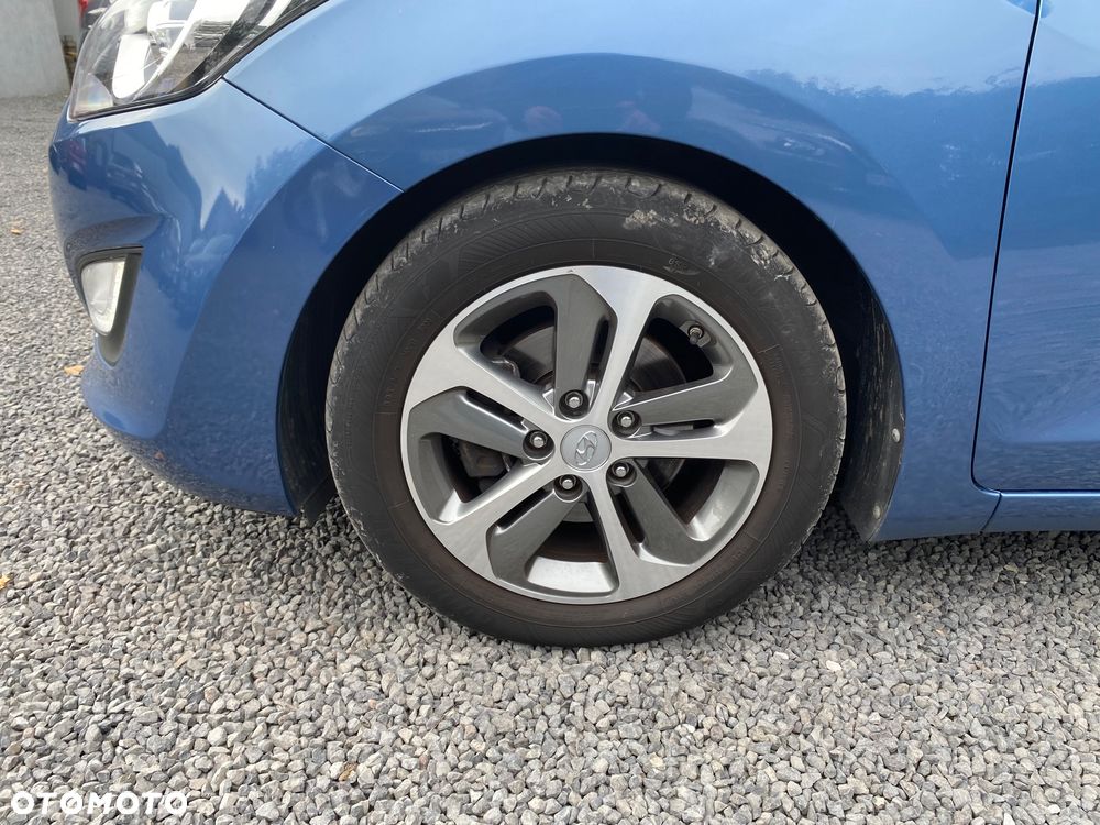 Hyundai i30 1.4 YES - 17