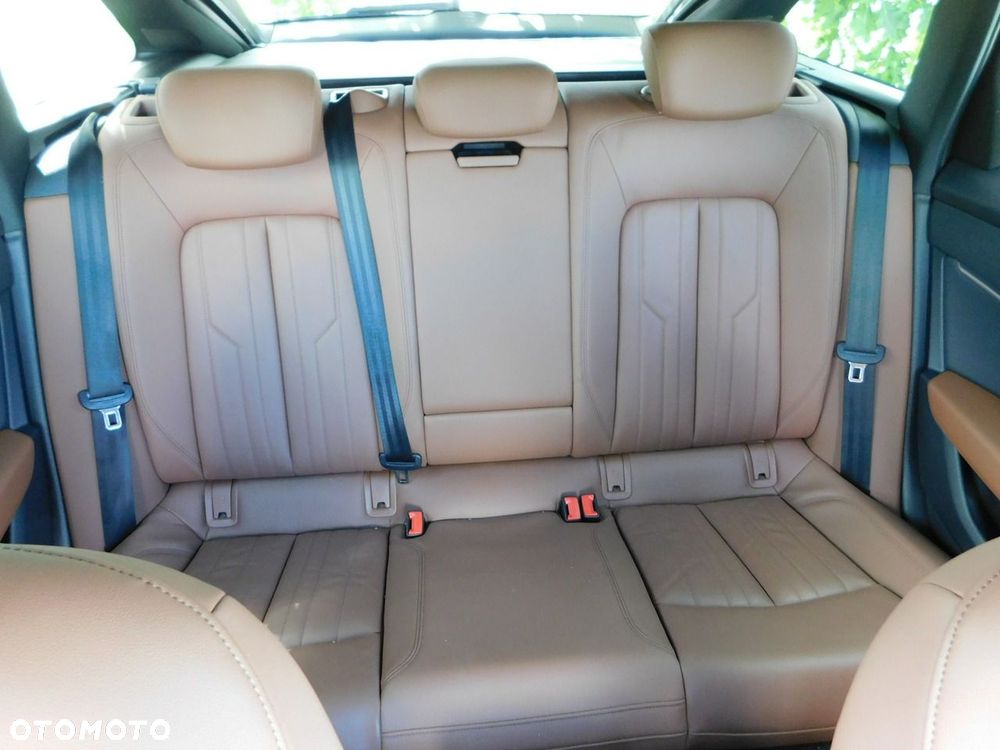 Audi A6 Avant 35 TDI S tronic sport - 11