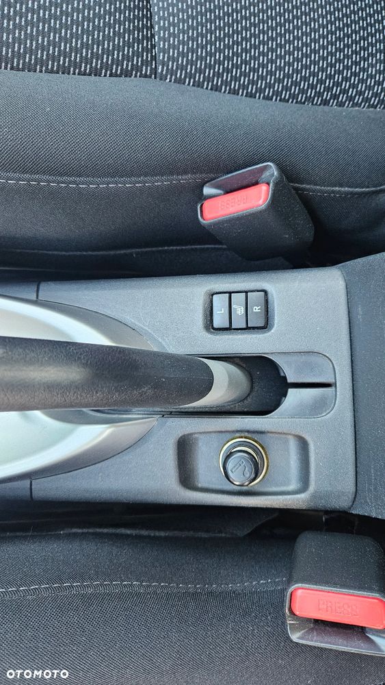 Toyota Auris 1.6 Valvematic Edition - 21