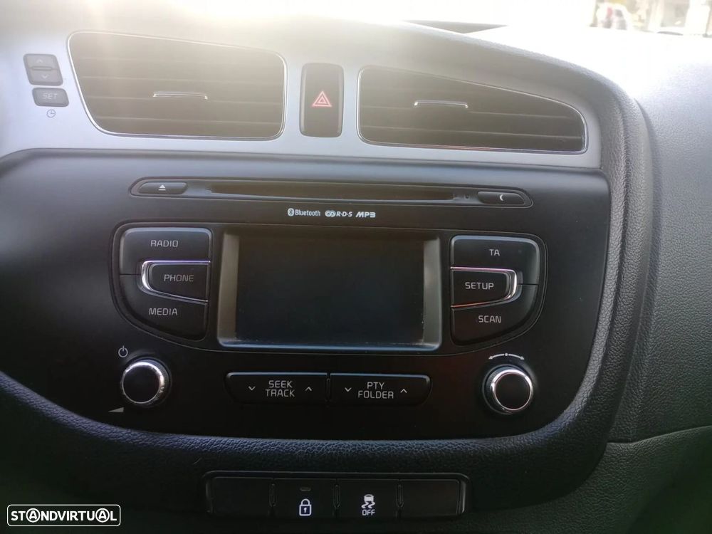 Kia Ceed SW 1.4 CRDi More - 13