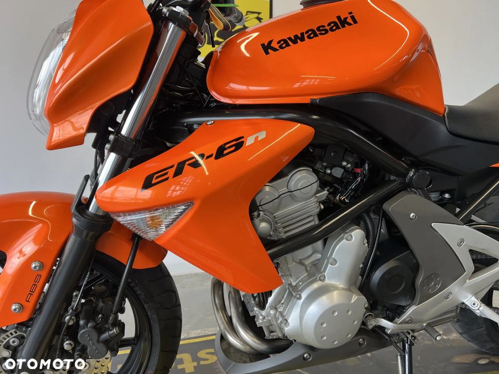 Kawasaki ER - 8