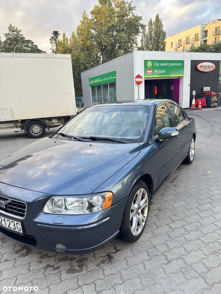 Volvo S60 2.5T Rubin - 3