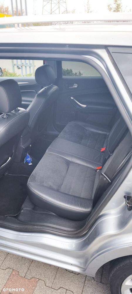 Ford Mondeo 2.0 TDCi Titanium X - 11