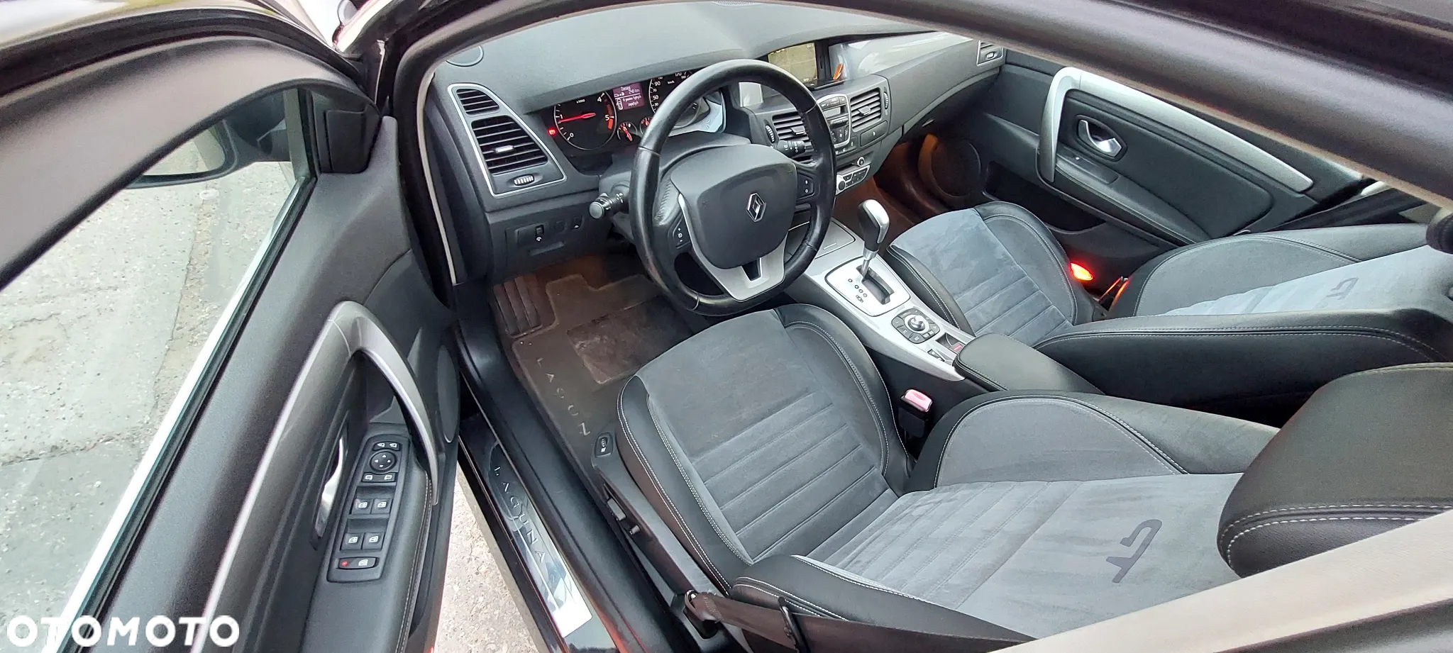 Renault Laguna Grandtour dCi 175 FAP GT - 17