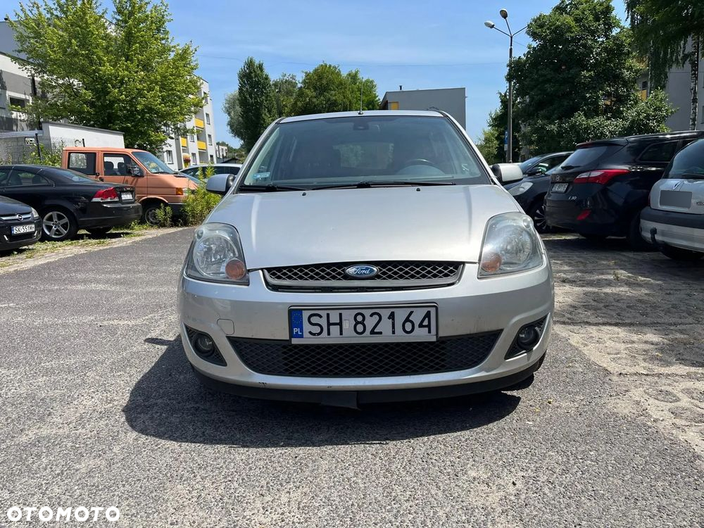 Ford Fiesta - 5