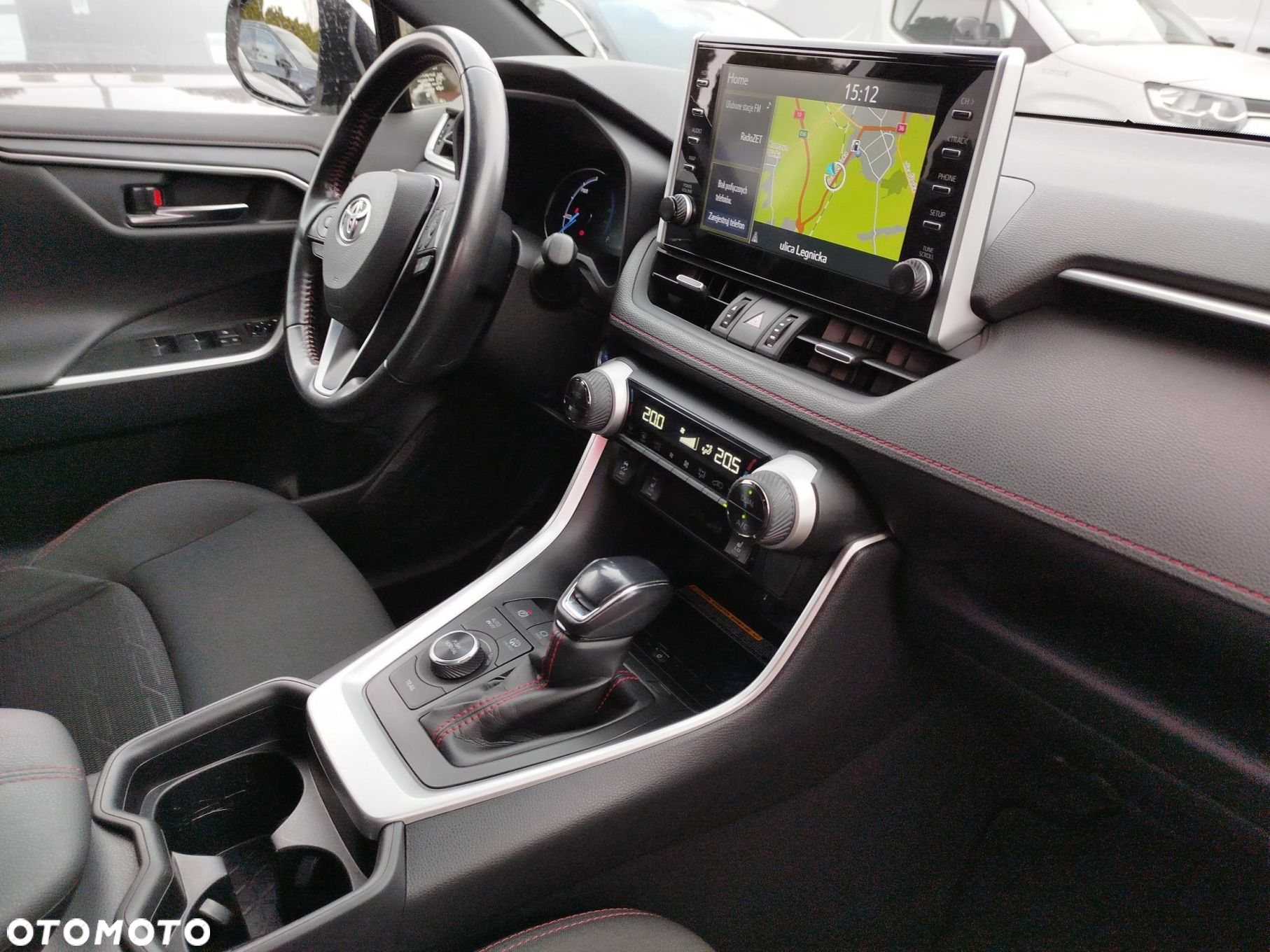 Toyota RAV4 - 9