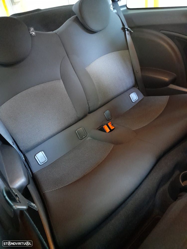 MINI 3 Portas One 1.4 - 9