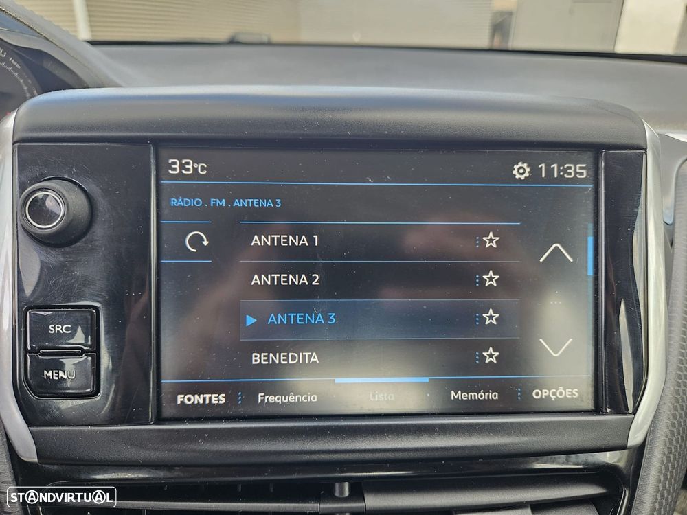 Peugeot 2008 1.2 PureTech Active - 32