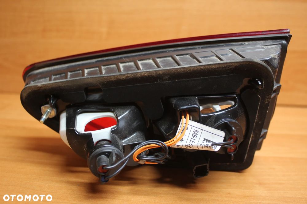 LAMPA PRAWY TYŁ TYLNA PRAWA W KLAPE LED OPEL INSIGNIA B KOMBI 39107538 - 7