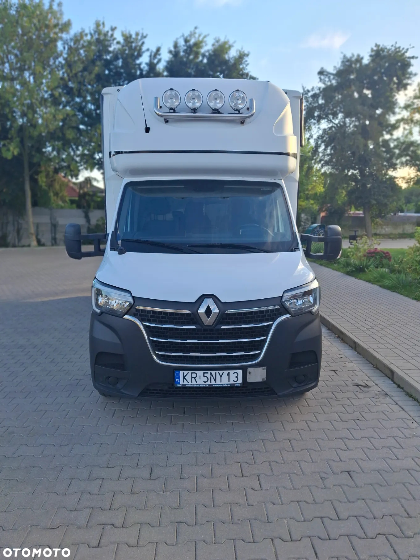 Renault Master - 10