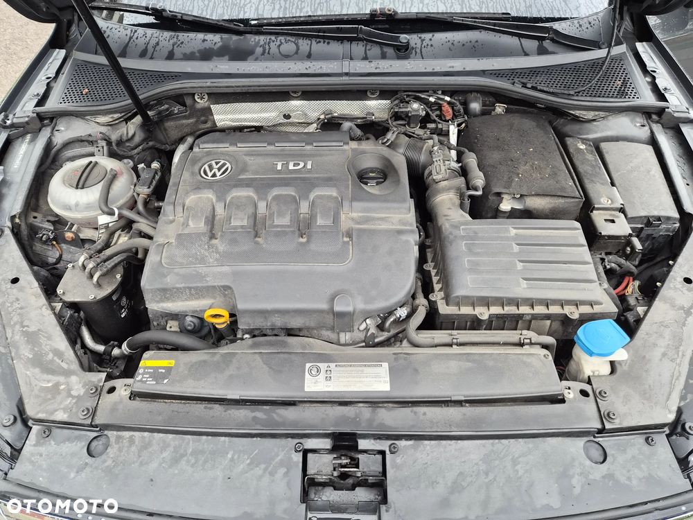 Volkswagen Passat Variant 1.6 TDI BMT Trendline - 10