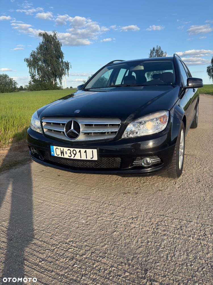 Mercedes-Benz Klasa C 220 CDI BlueEff Avantgarde - 30