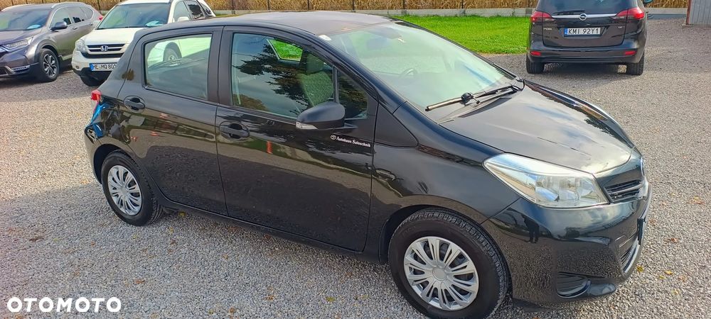 Toyota Yaris 1.0 Active - 11