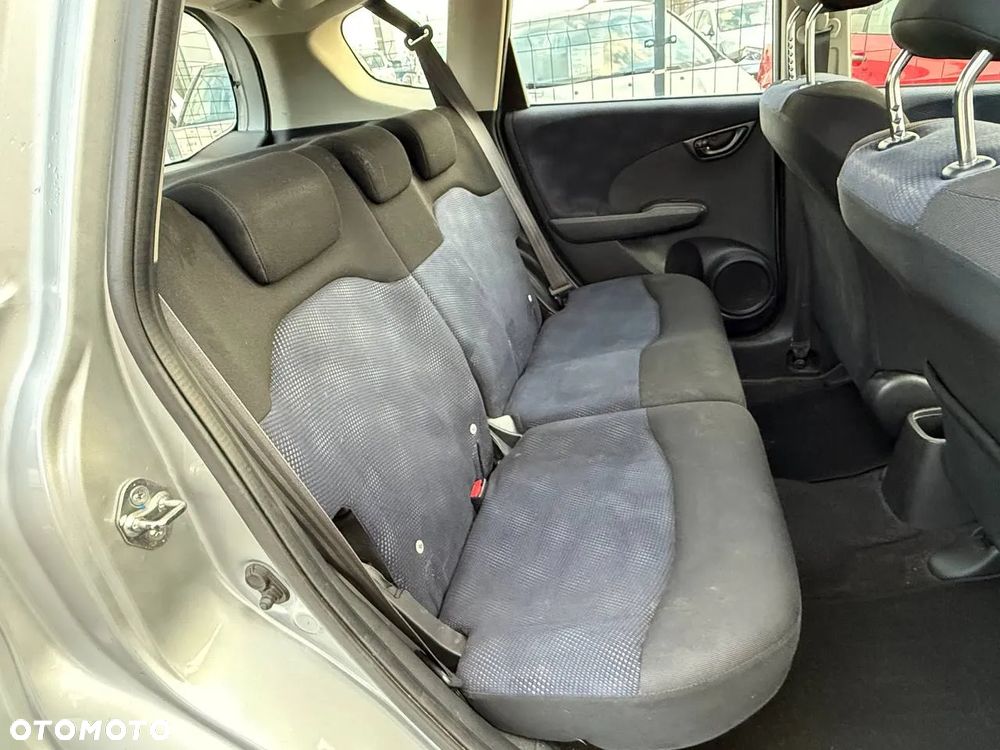 Honda Jazz 1.4 i-VTEC CVT Trend - 29