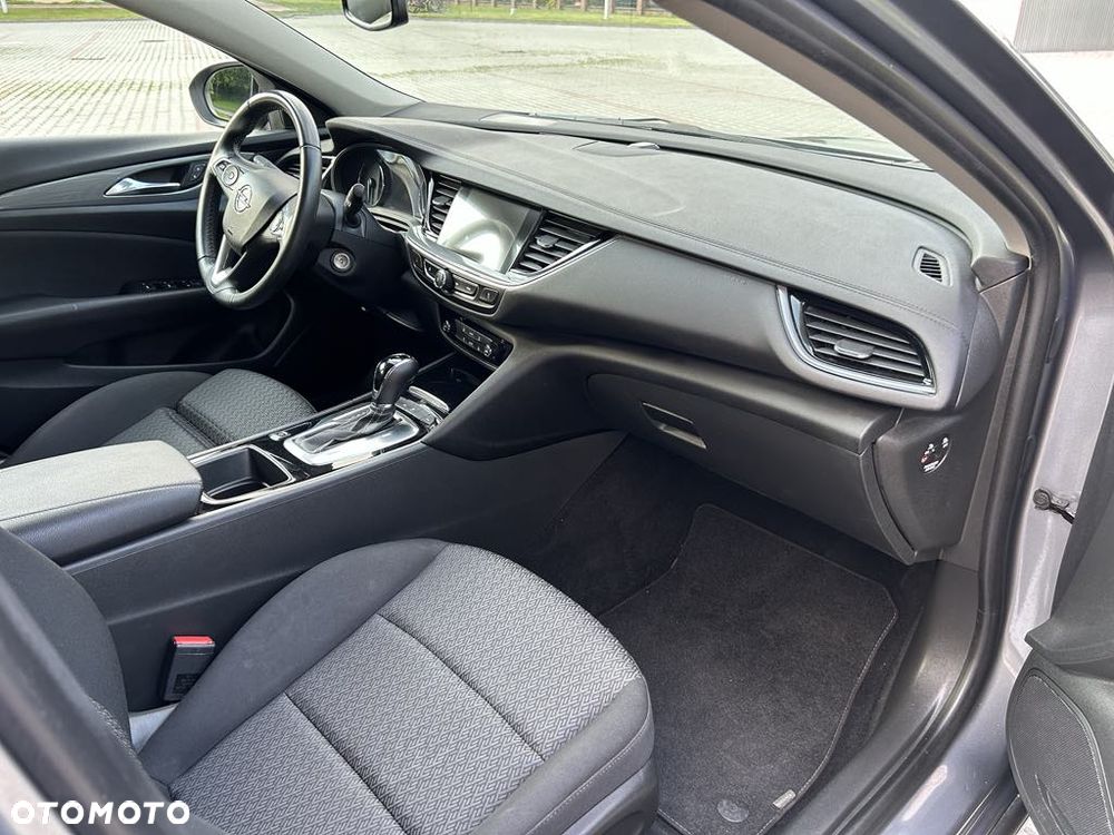 Opel Insignia 1.6 CDTI - 10