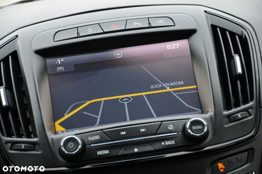 Opel Insignia - 37
