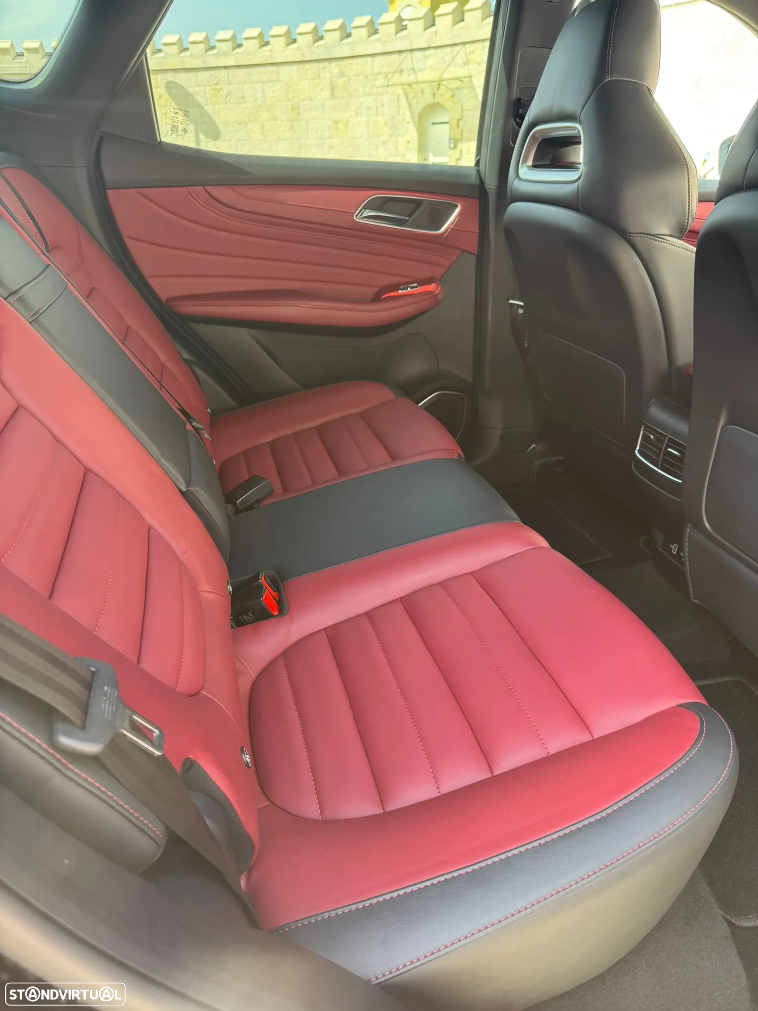 MG EHS 1.5 T-GDI Plug-in Hybrid Luxury - 29