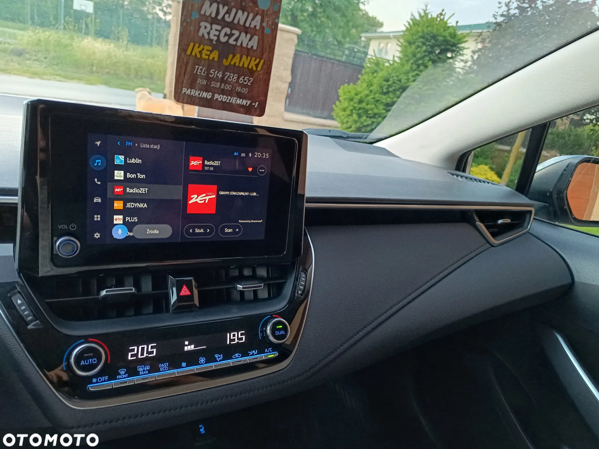 Toyota Corolla 1.8 Hybrid Comfort - 34