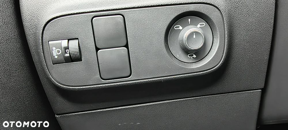 Citroën C3 1.2 PureTech Shine - 21