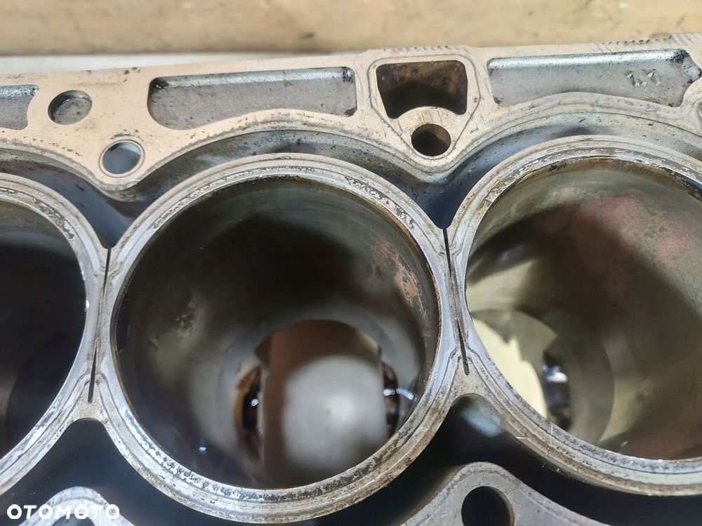 FOCUS MK3 C-MAX MK2 KUGA 1.6 ECOBOOST BLOK SILNIKA BM5G6015DB - 4