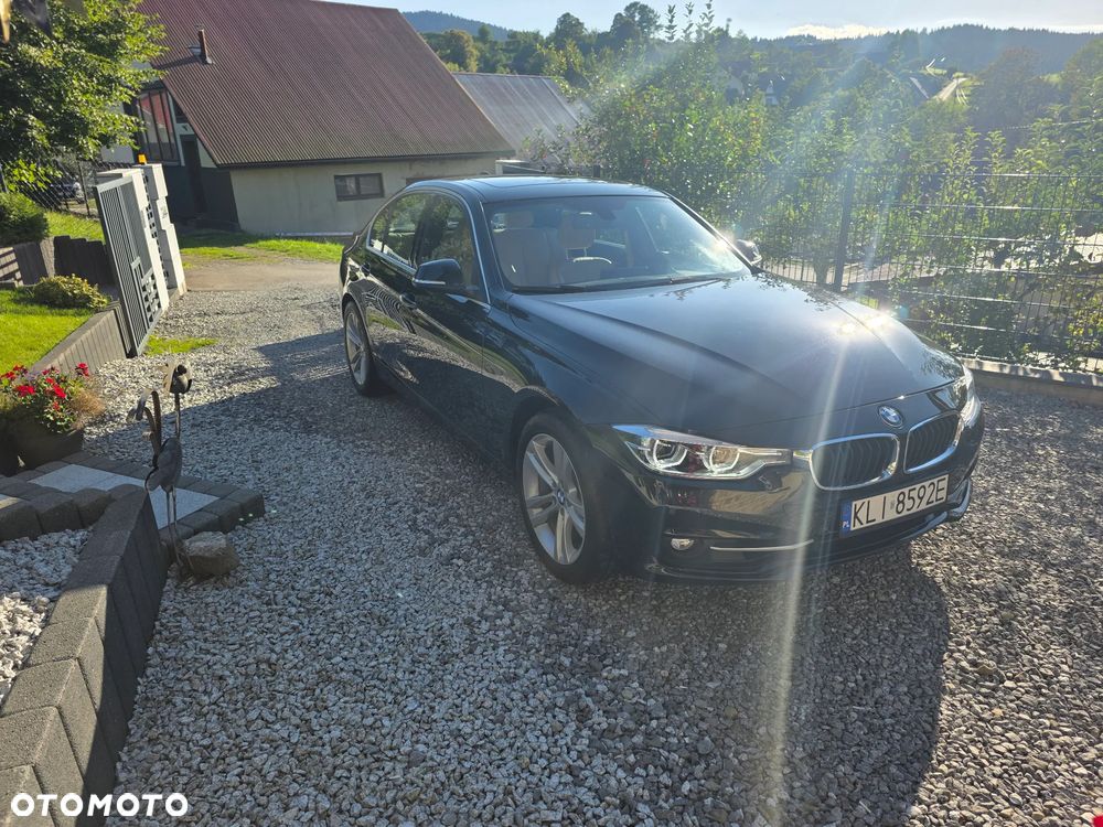 BMW Seria 3 330i GPF Sport Line - 2