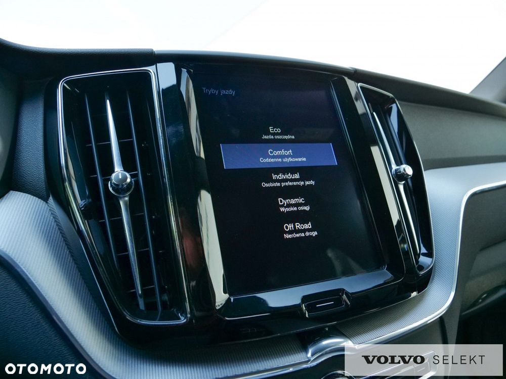 Volvo XC 60 - 28