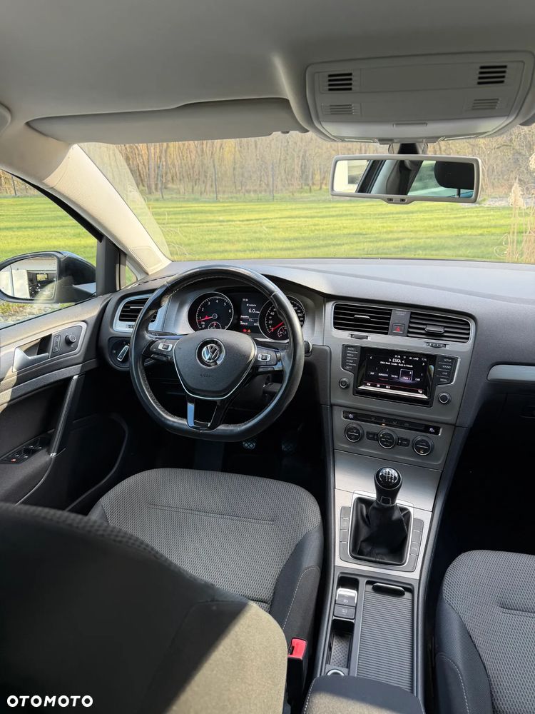Volkswagen Golf 1.4 TSI BMT Comfortline - 11