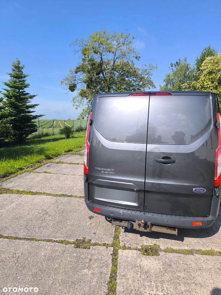 Ford TRANSIT CUSOM - 12