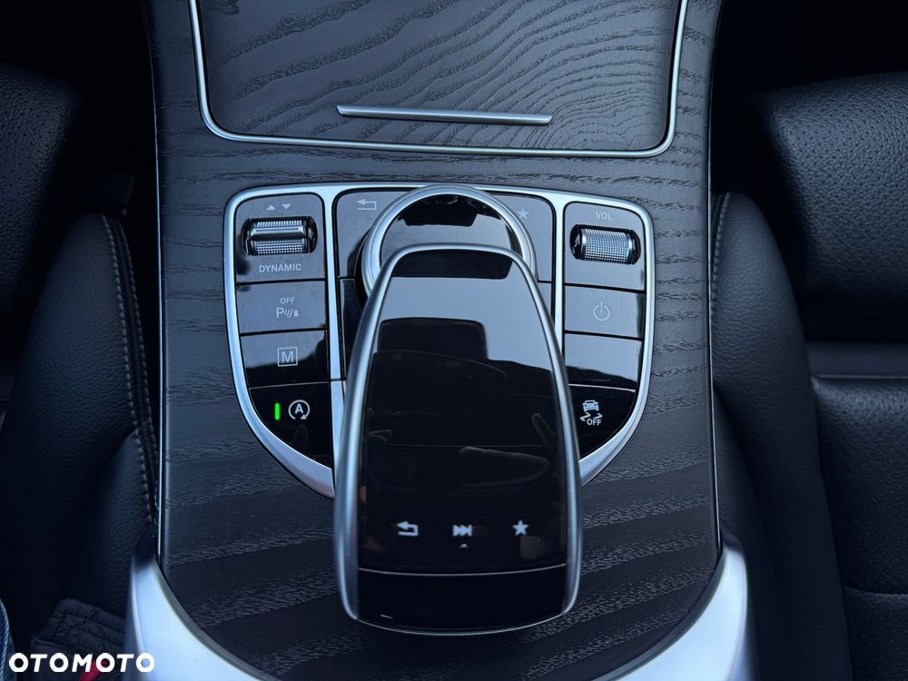 Mercedes-Benz GLC 220 d 4-Matic - 21