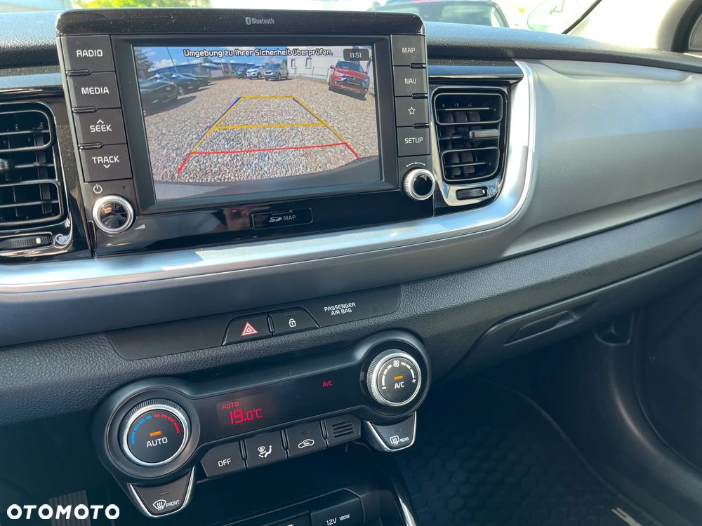 Kia Stonic - 24