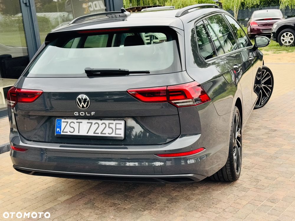 Volkswagen Golf - 32