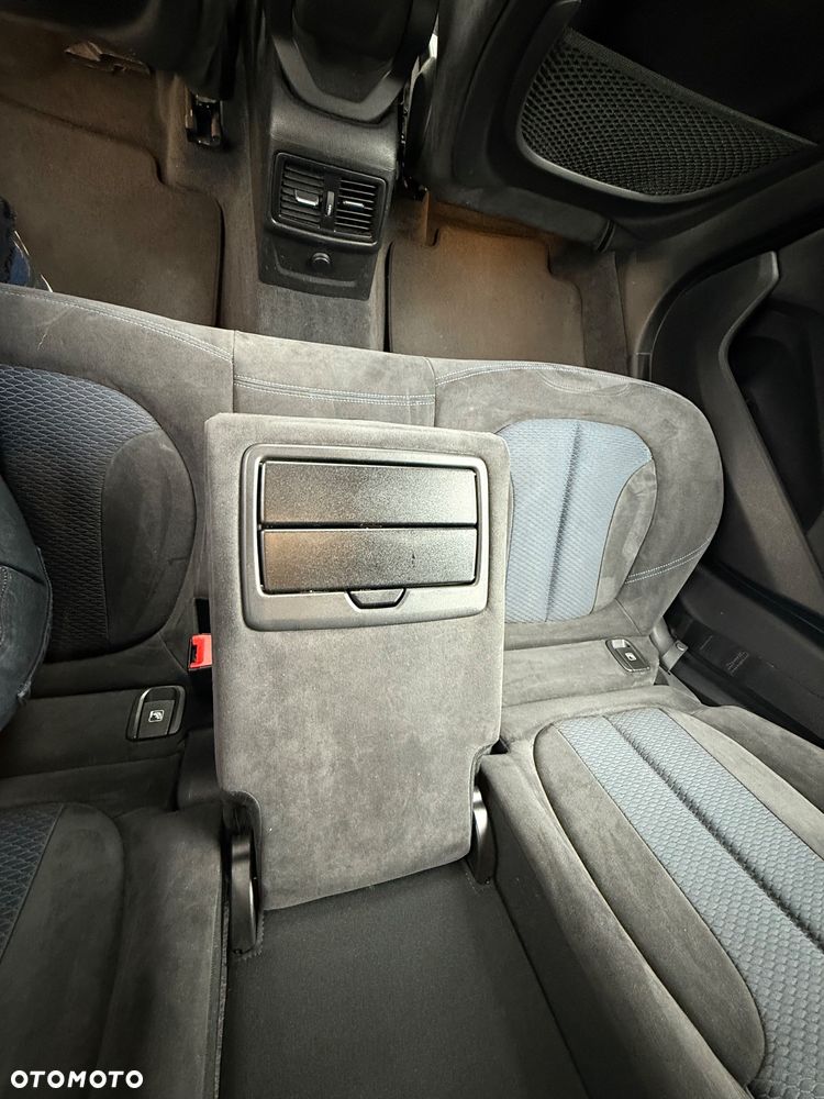 BMW X1 - 11