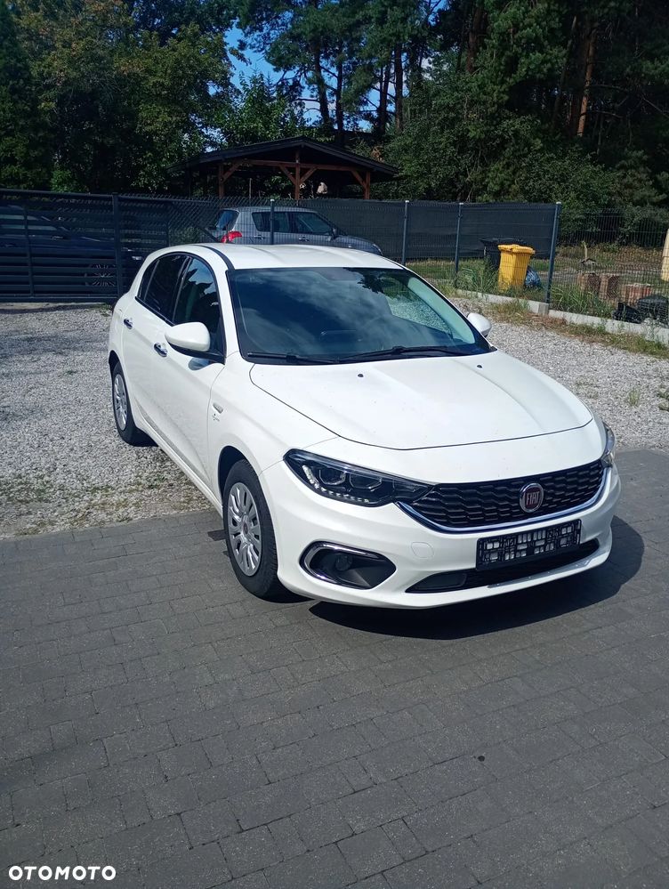 Fiat Tipo 1.4 T-Jet 16v S-Design - 4