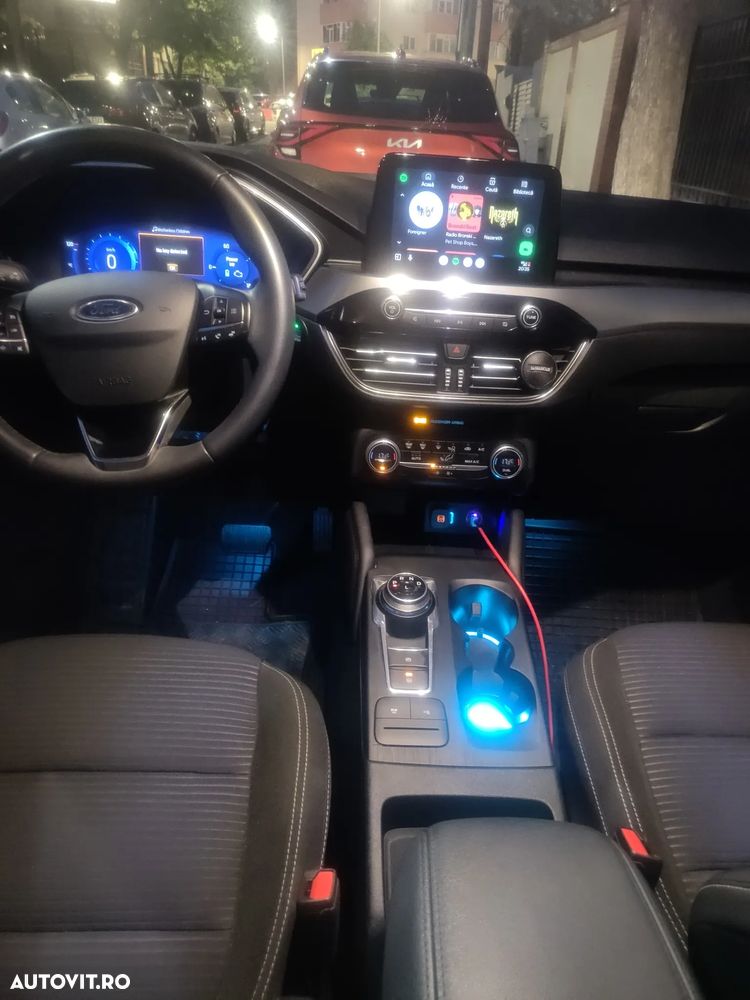 Ford Kuga 2.5 Duratec FHEV AWD Titanium - 8