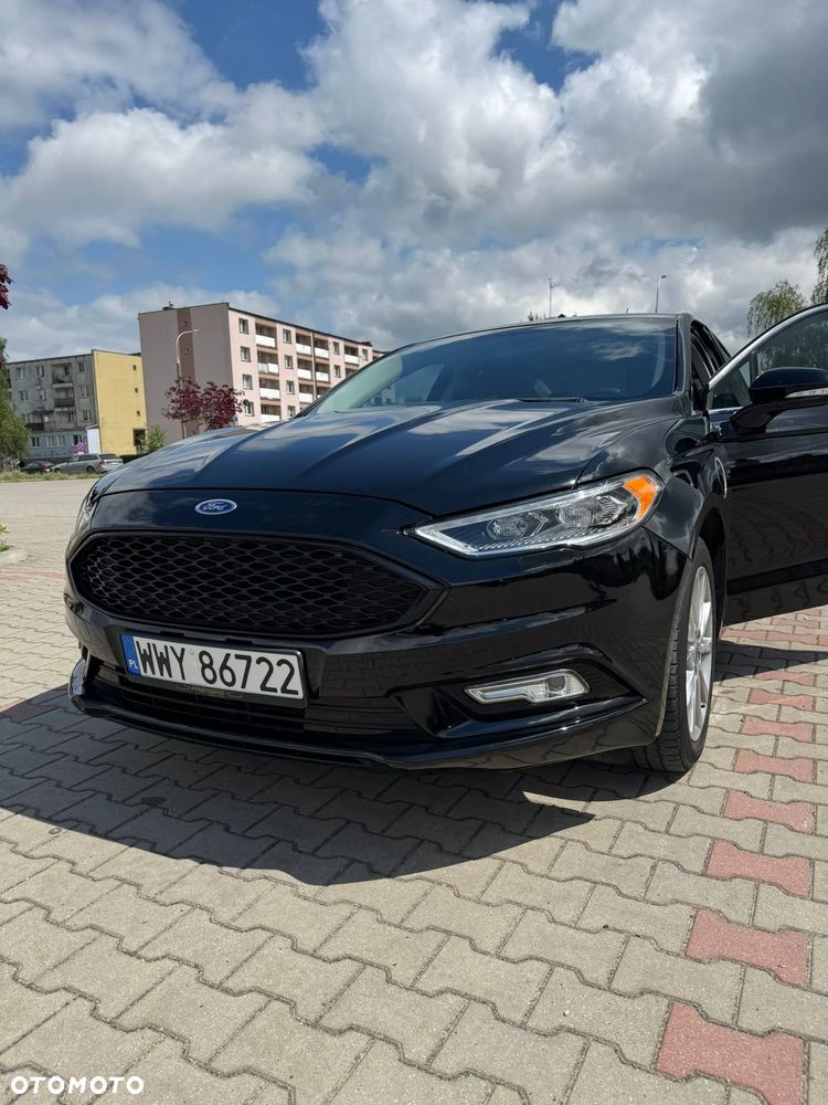 Ford Fusion - 1